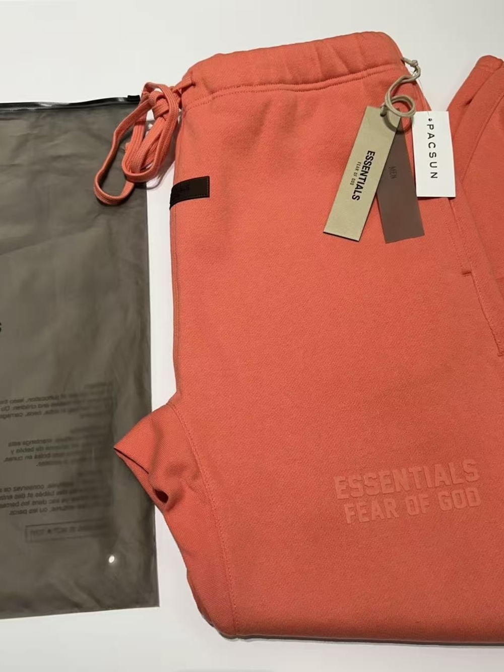 Men’s Coral Sweatpants
